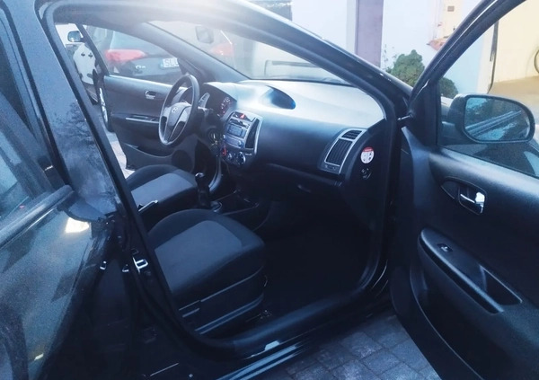 Hyundai i20 cena 21900 przebieg: 112000, rok produkcji 2012 z Lubliniec małe 92